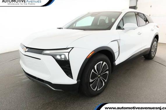 CHEVROLET BLAZER EV 2024 3GNKDBRJ0RS259931 image